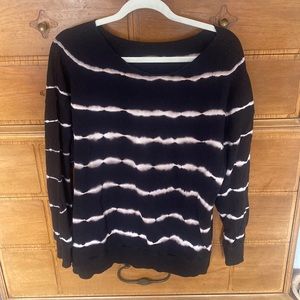 Large/XL sweatshirt like sweater